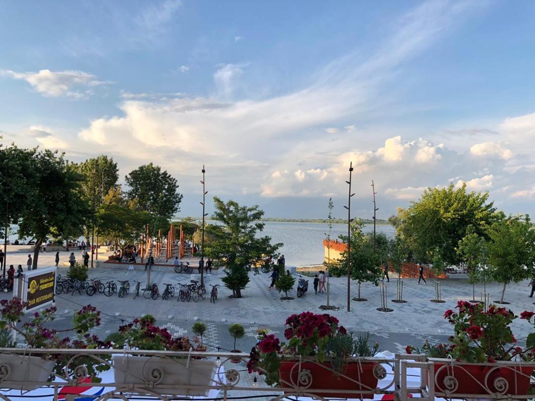 Hotel Shkodra Lake Shiroka Luaran gambar