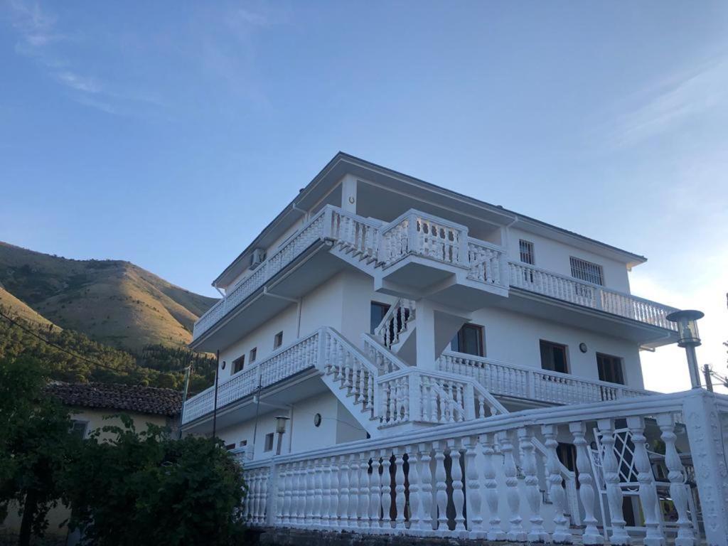 Hotel Shkodra Lake Shiroka Luaran gambar