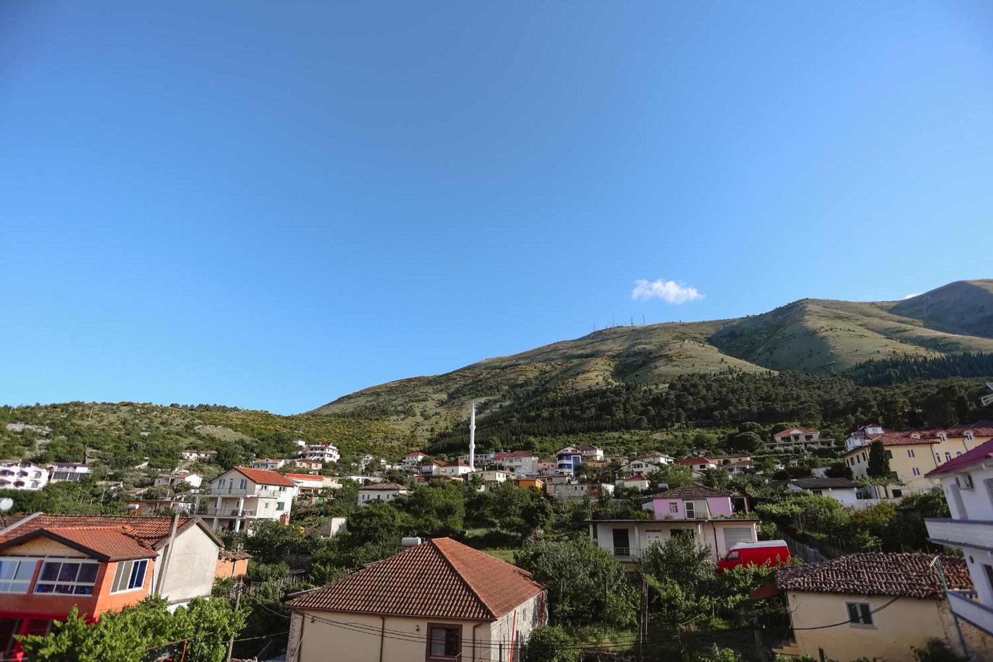 Hotel Shkodra Lake Shiroka Luaran gambar
