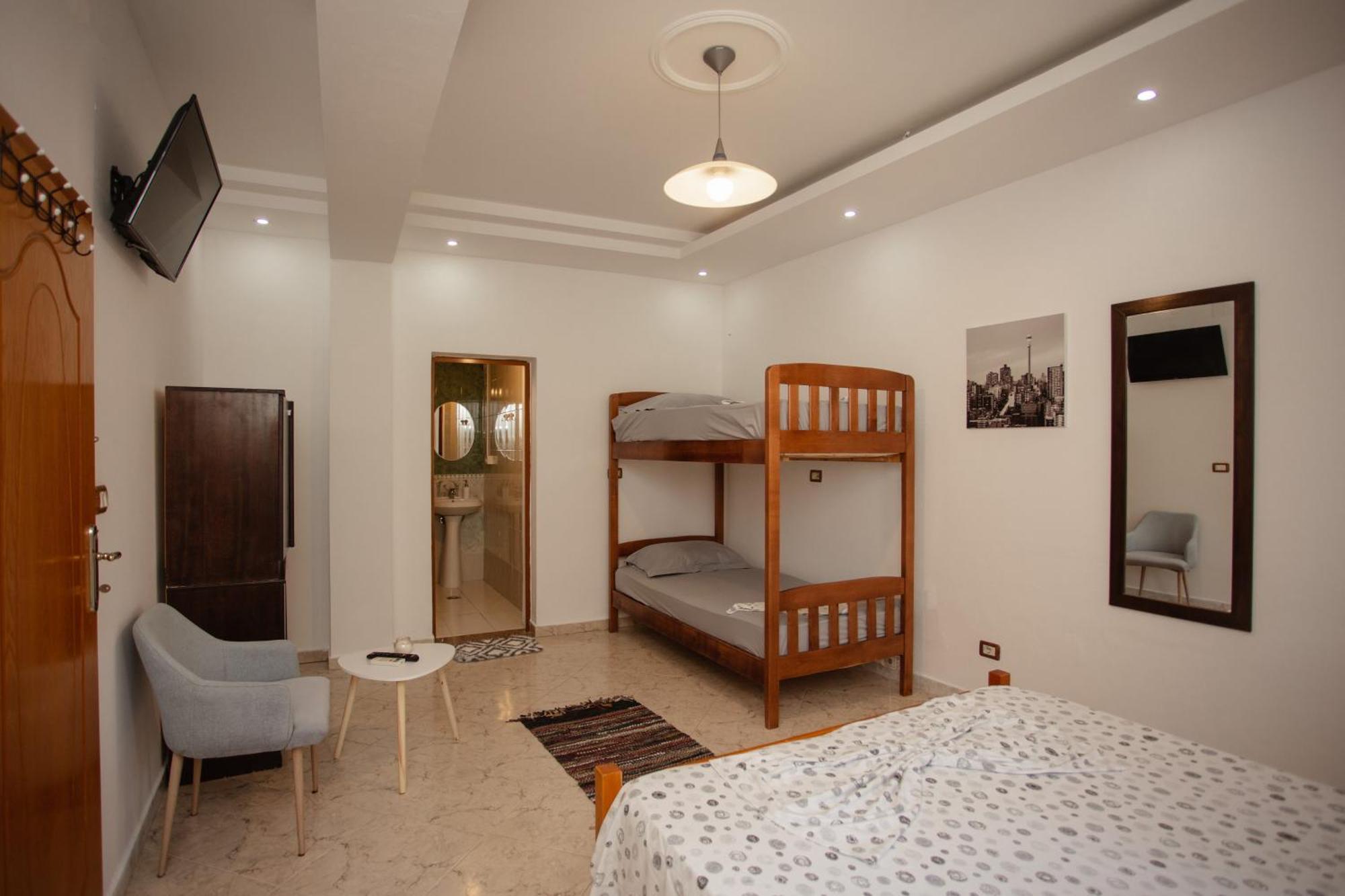 Hotel Shkodra Lake Shiroka Bilik gambar